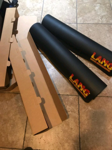 Lang-Mat-with-Packaging
